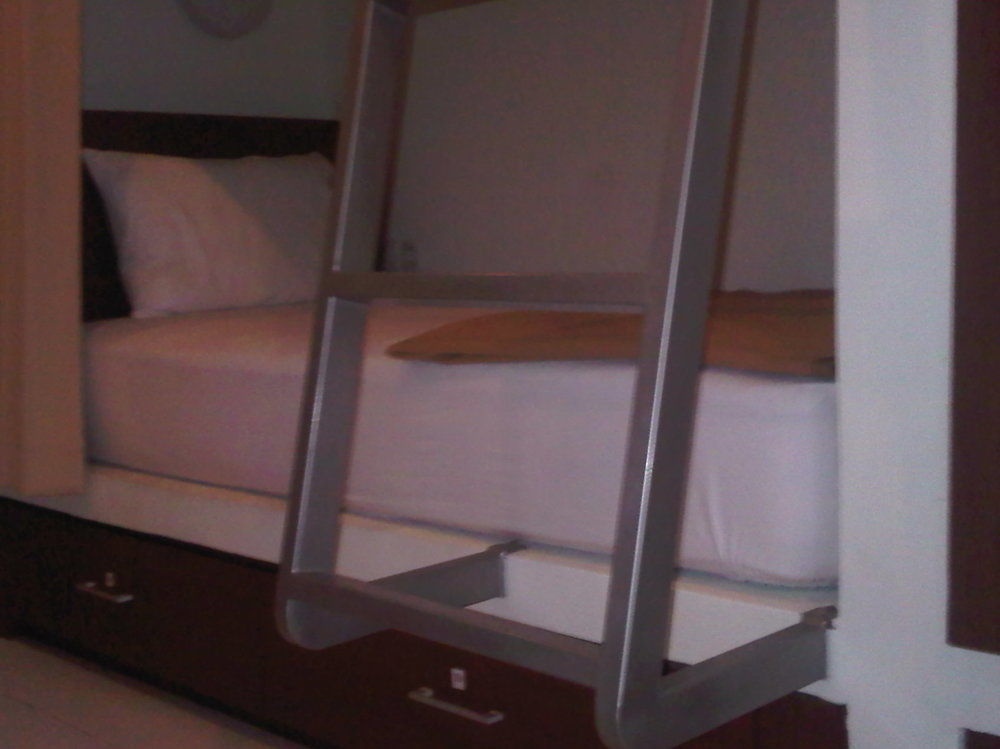 Mirah Hostel Legian Zewnętrze zdjęcie
